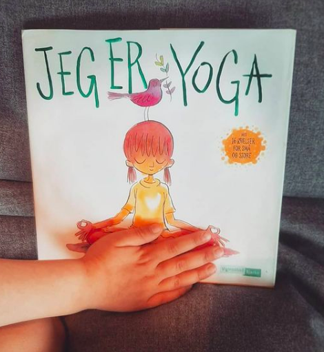 Hjemme- yoga: youtube eller bok?
