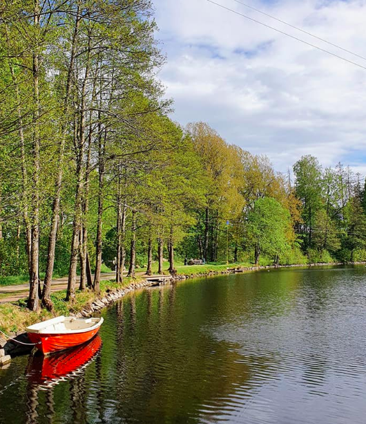 Månedammen på Eik