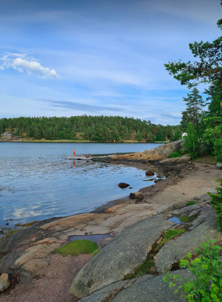 Oppdag Ulvøtangen badeplass!