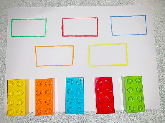 Bilde 5 ulike kreative måter å leke med farger @lekmedoss - 3